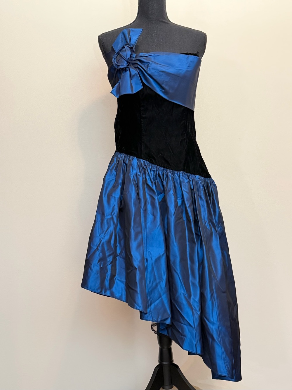 Vintage Gunne Sax Blue Black 80s Prom Dress‎ Asymmetrical Bow Retro Strapless